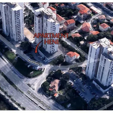 Exlusive Heni Apartman *